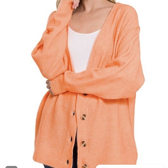 Zenana Outfitters Sweaters - Zenana Outfitters Women's Coral Cardigan Sweater- Like new!